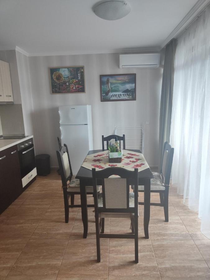 Jacky'S Apartament - Апартамент В Свети Влас Sveti Vlas Exterior foto