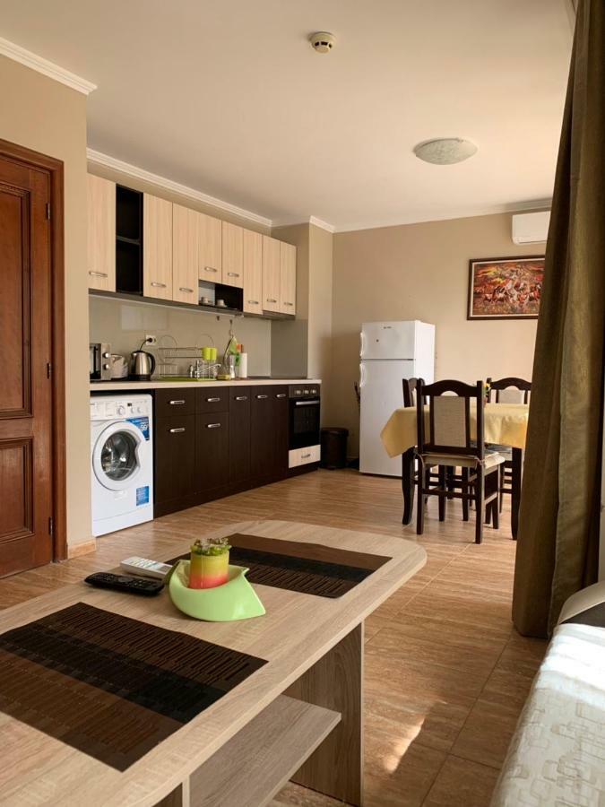Jacky'S Apartament - Апартамент В Свети Влас Sveti Vlas Exterior foto